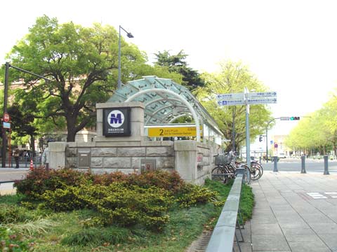 みなとみらい線　日本大通り駅